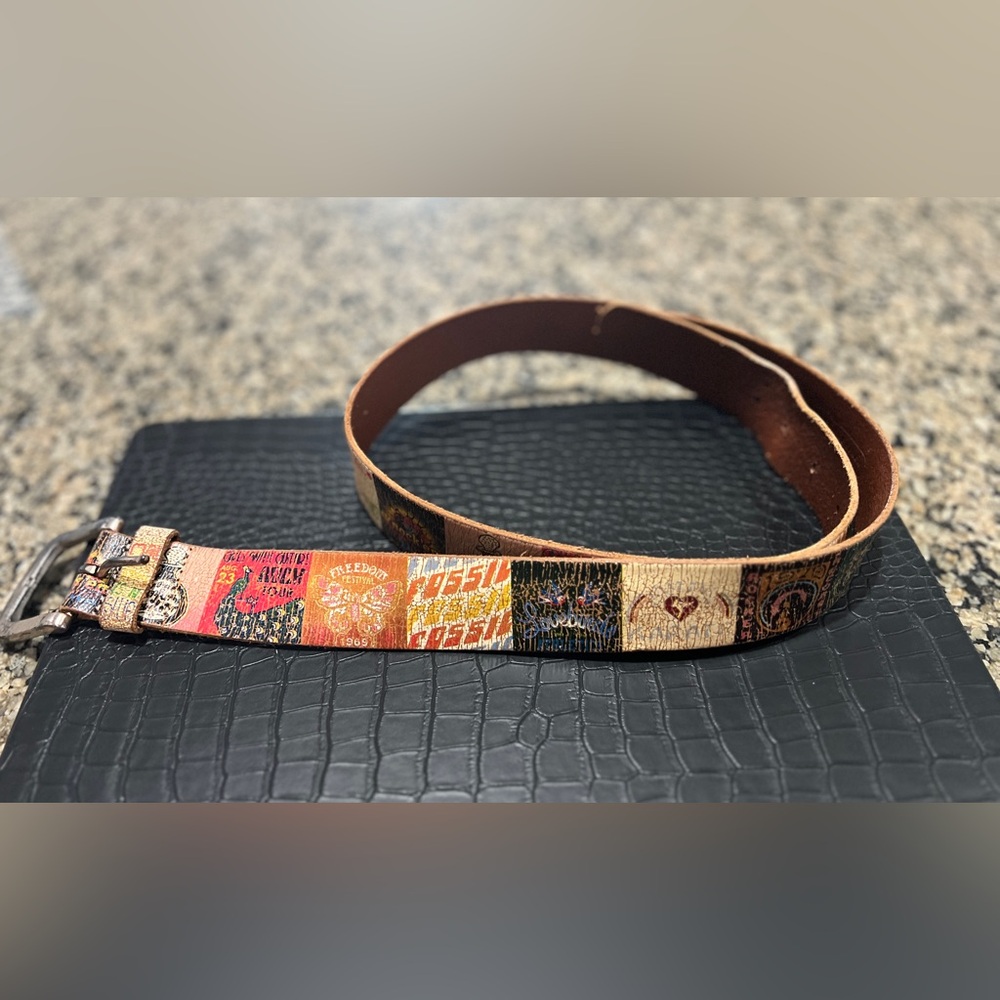 Fossil Multicolor Graphic Leather Belt